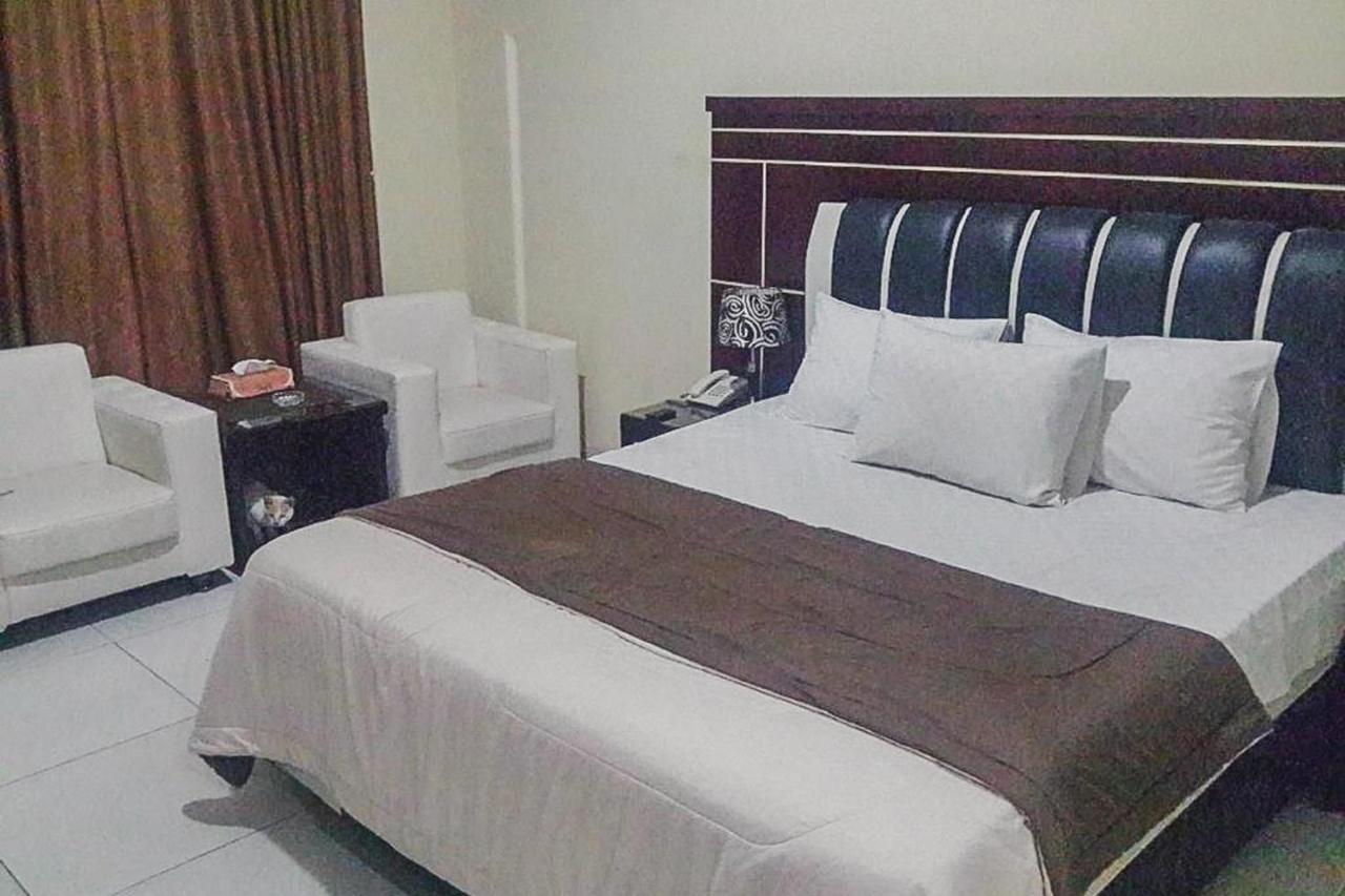 วิสมา เบเลรัง Hotel Kalianda ภายนอก รูปภาพ